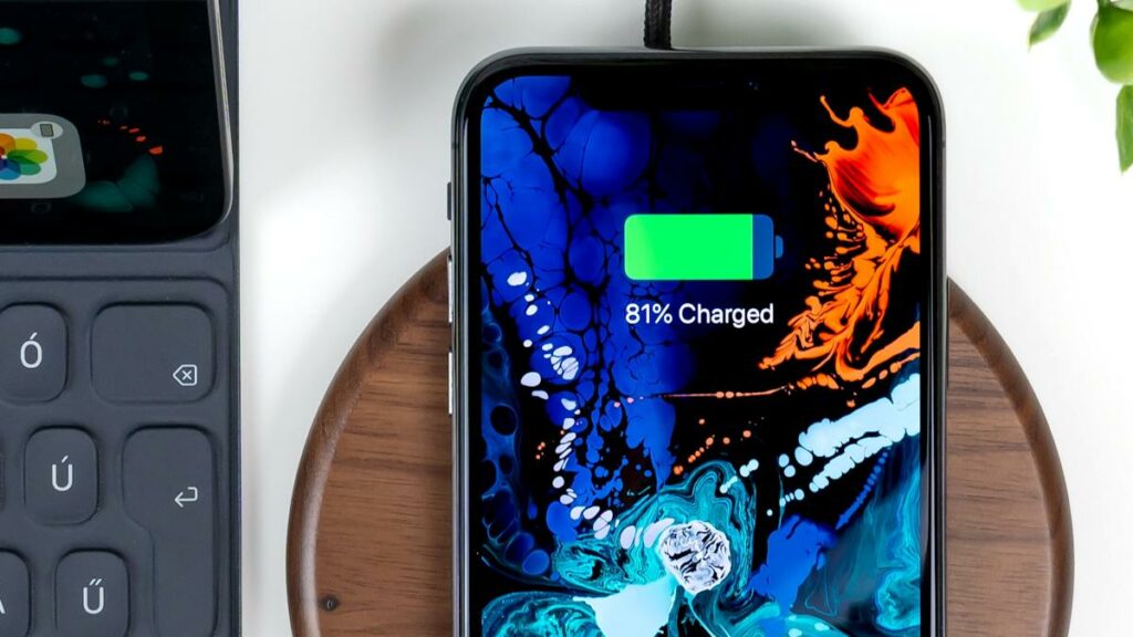 Mobile phone charging to reflect prices